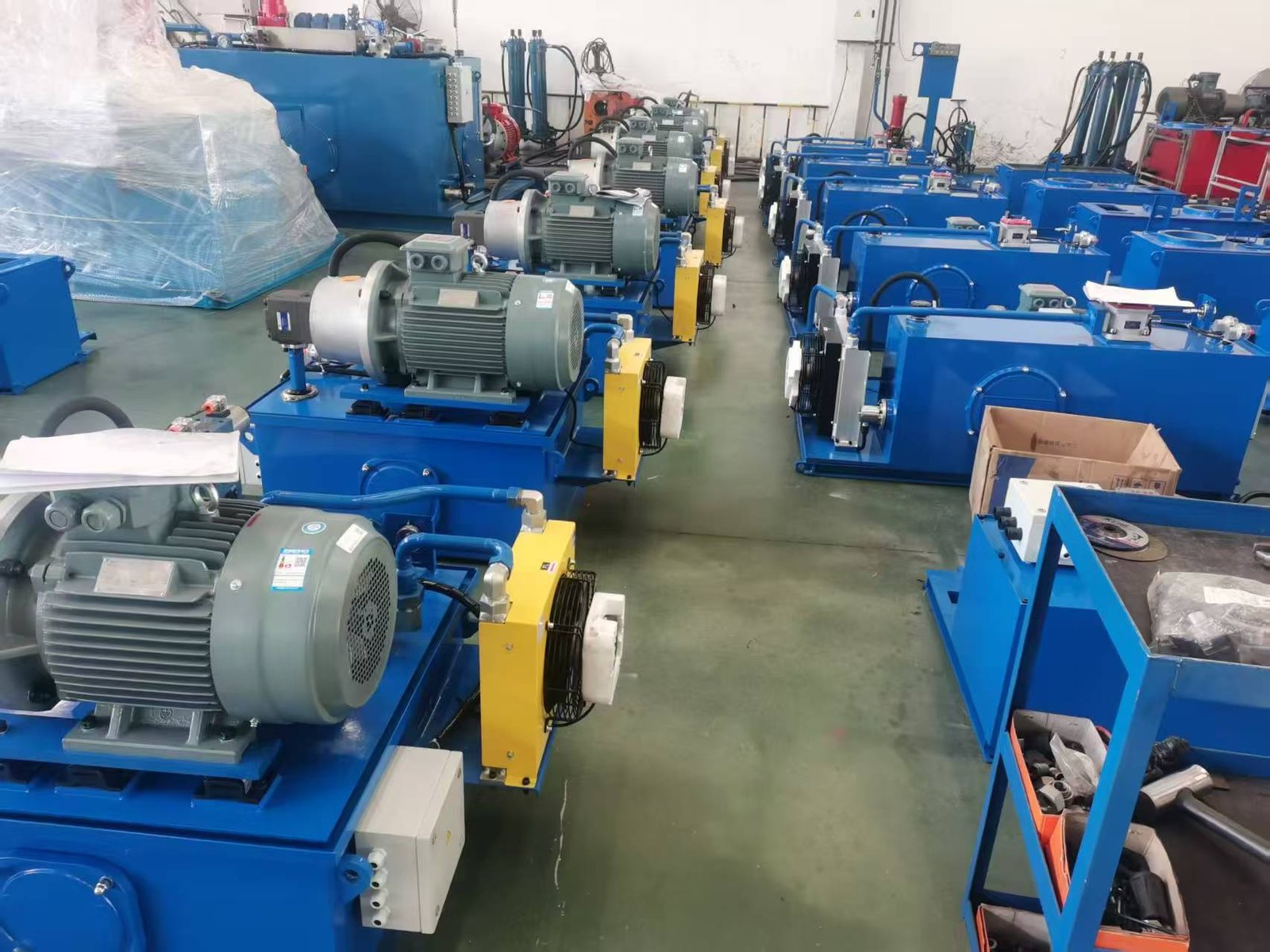 Customization of hydraulic system and device hydraulic station - Image 2